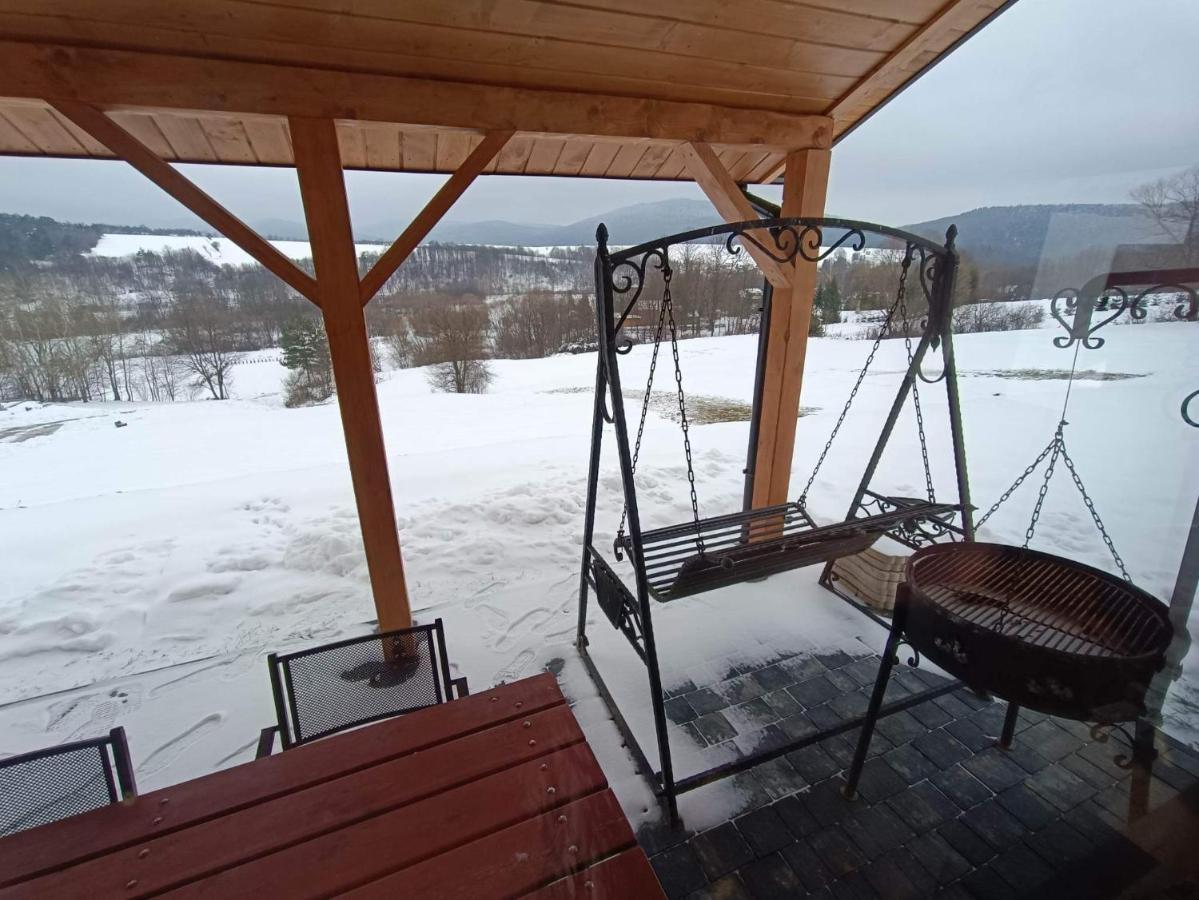 Domek W Swiatkowej Krempna Exterior foto